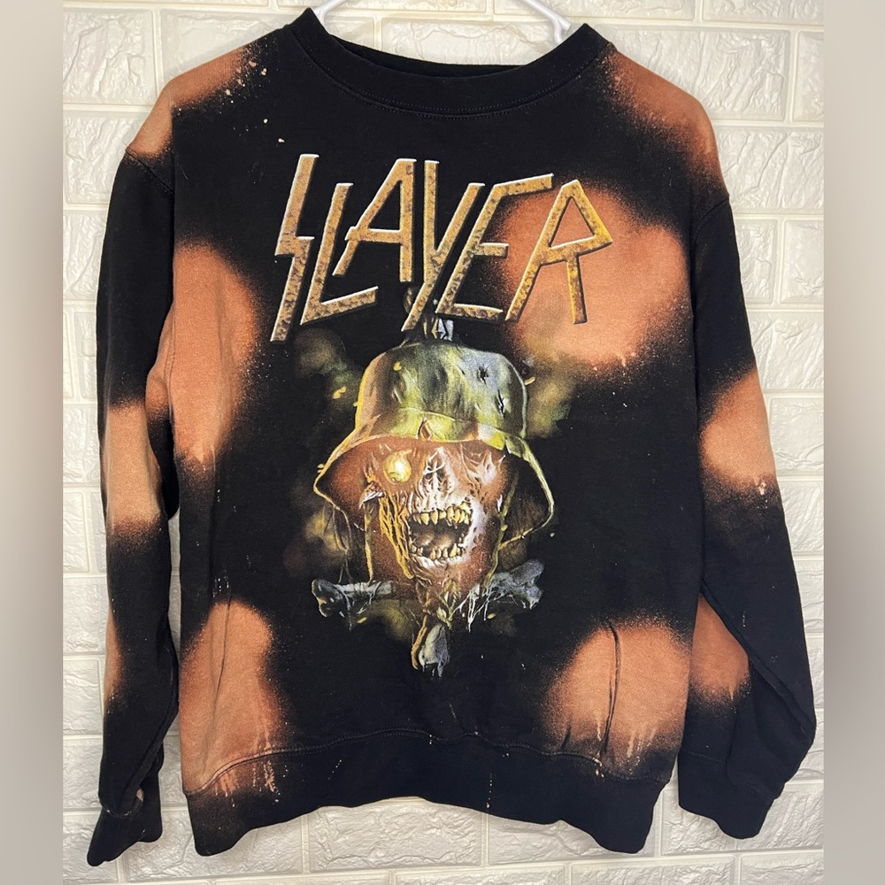 Slayer Crewneck Pullover Sweatshirt Sz M Bleached Distressed Band Grsphic